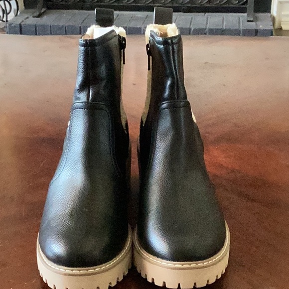 Women’s Dolce Vita Sherpa 7.5 Black Reacher Booties. Biker, Rock, Punk, Corp - Picture 2 of 7